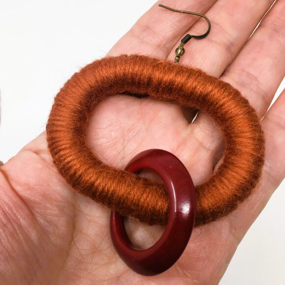 Handmade Oval Burnt Orange Acrylic Wrapped Chunky Dangle Chain Earrings - Picture 10 of 16